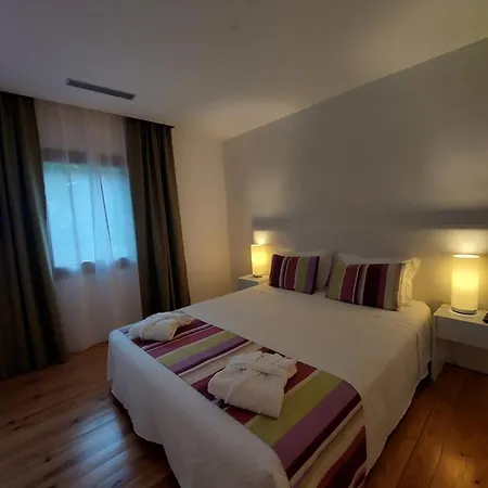 Oak Villa, Relax And Nature 펜션 비에이라도미노