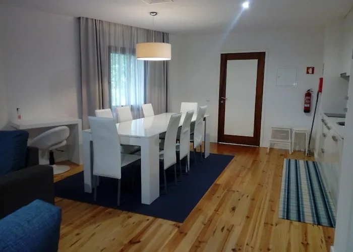 Feriehus Oak Villa, Relax And Nature