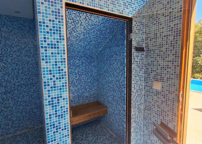 Feriehus Oak Villa, Relax And Nature